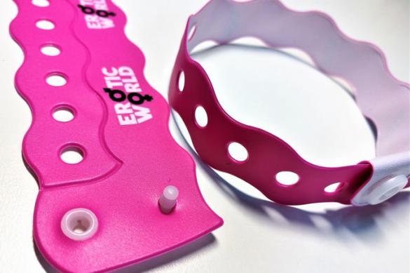 Wave Vinyl Wristband