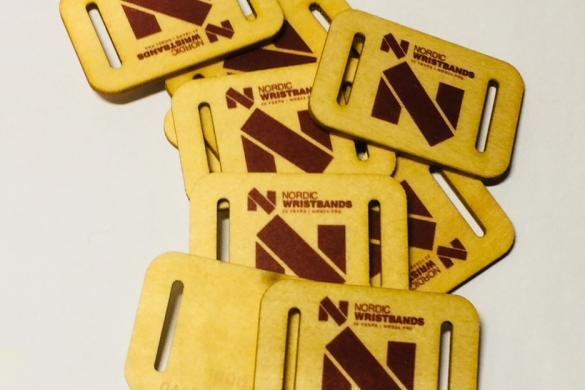 Wooden RFID/NFC tag