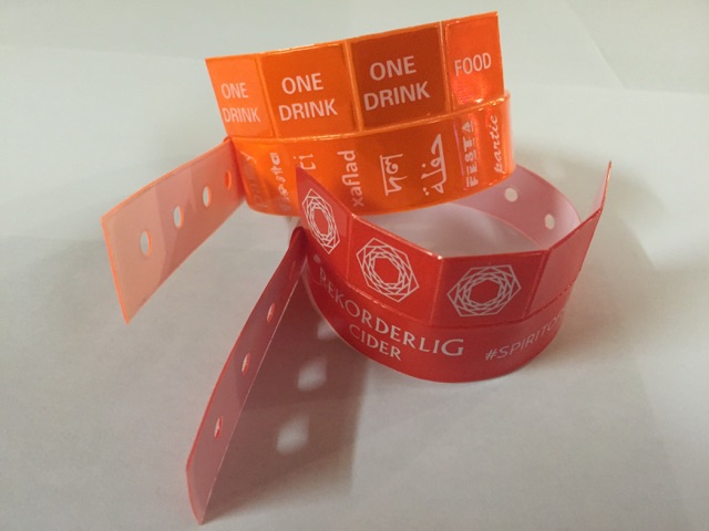 Vinyl 5 stub wristband